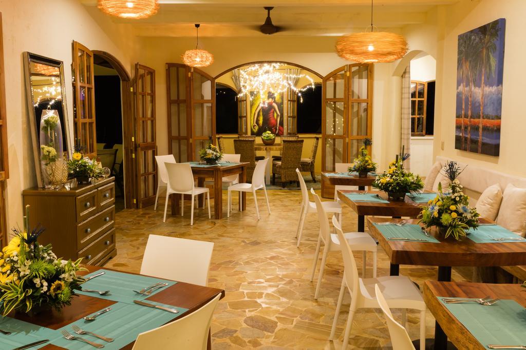 El Castillo Luxury Boutique Hotel- (Adults Only) Ojochal Bagian luar foto